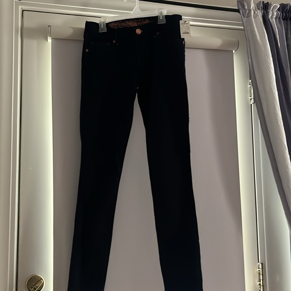 Express Jeans - Picture 2 of 6